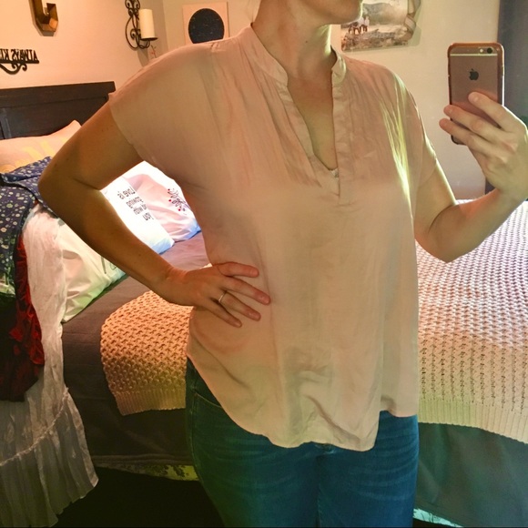 Blush Rose Pink Silk Mandarin Collar Pullover Top - Picture 3 of 3